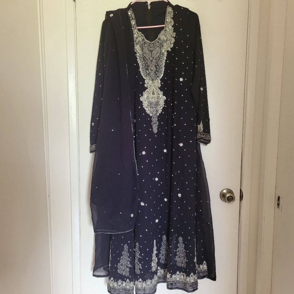 Navy 3 Piece Pakistani Suit